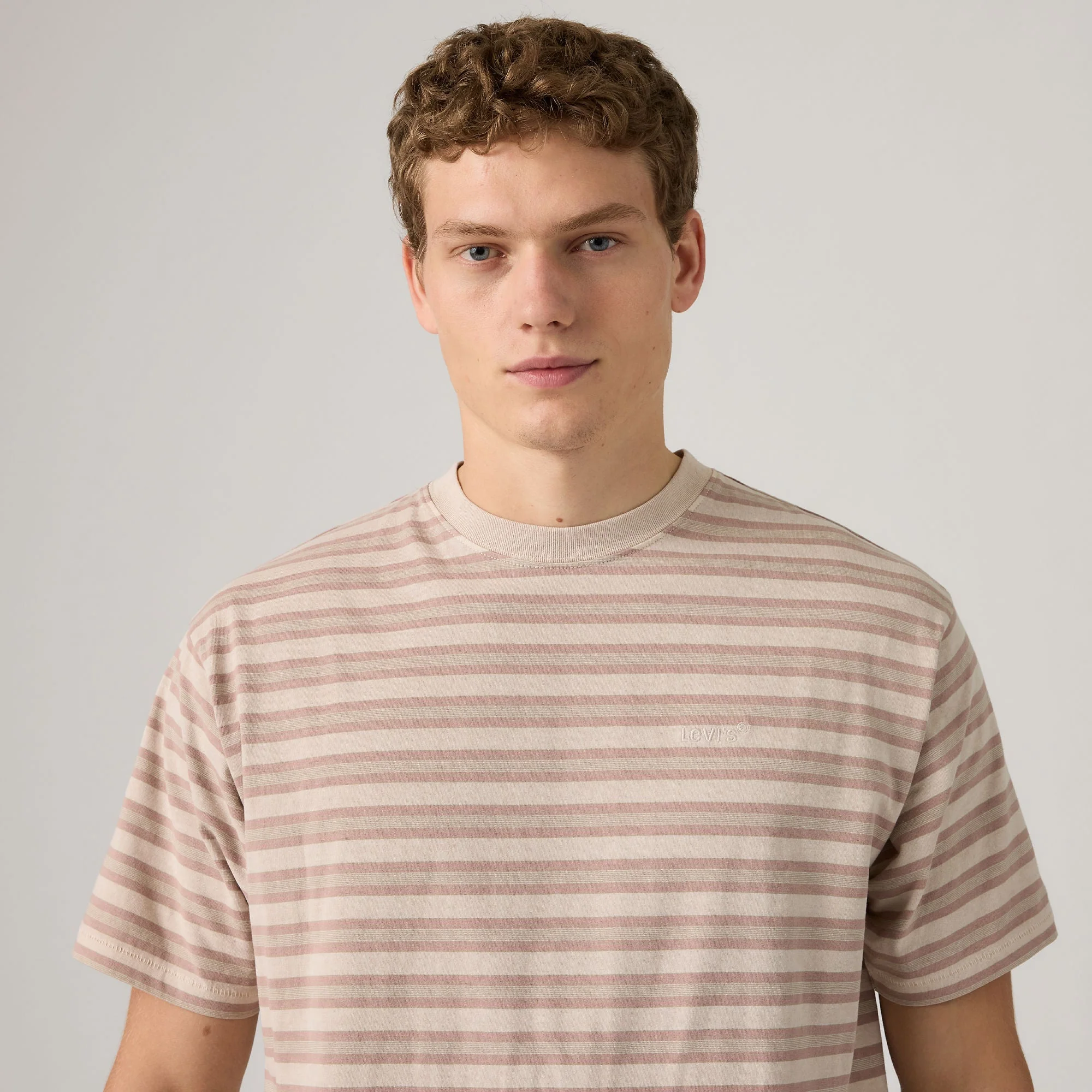 Levi's® Men's Red Tab Vintage T-Shirt - Image 4