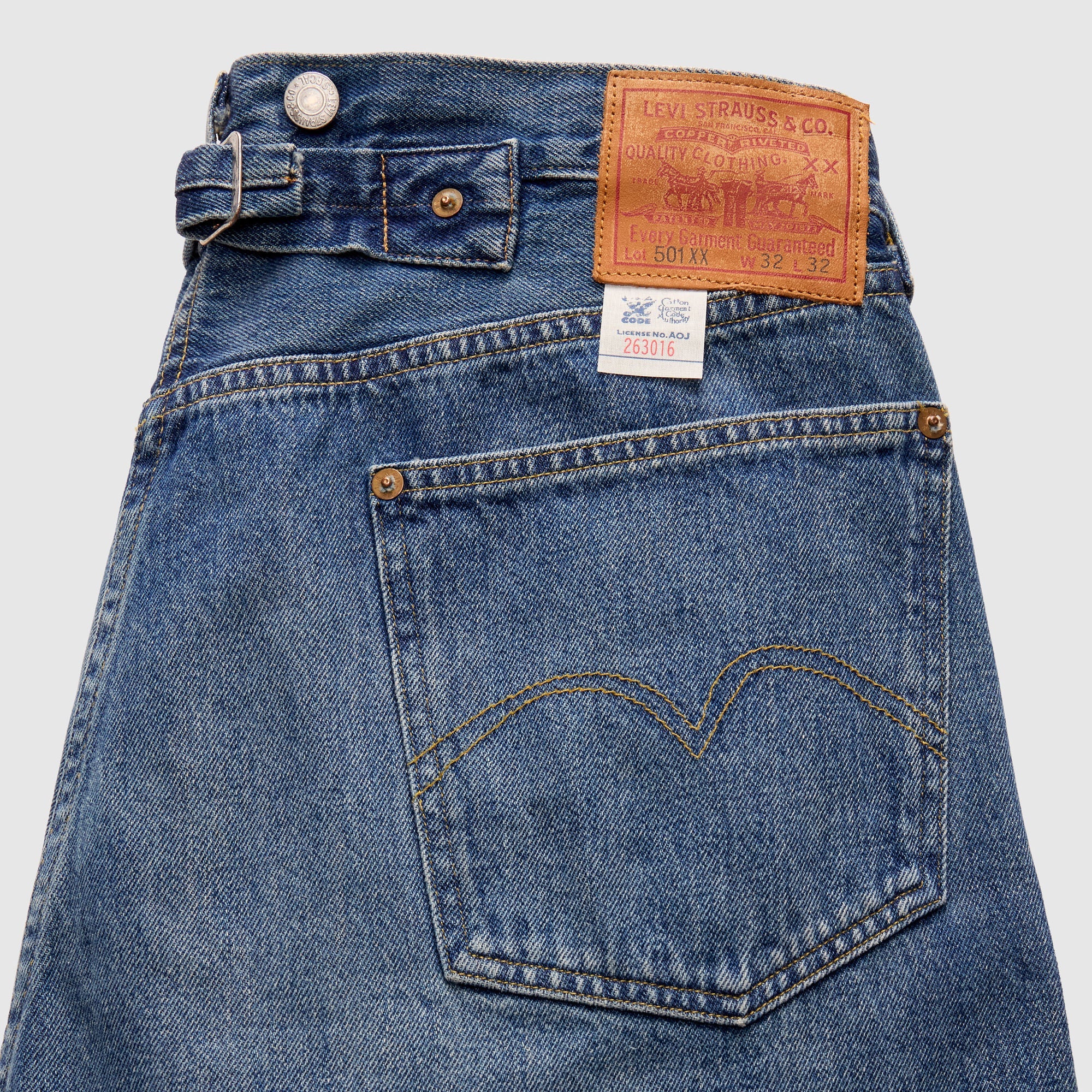 Levi's® Vintage Clothing Men's 1933 501® Jeans - Image 8
