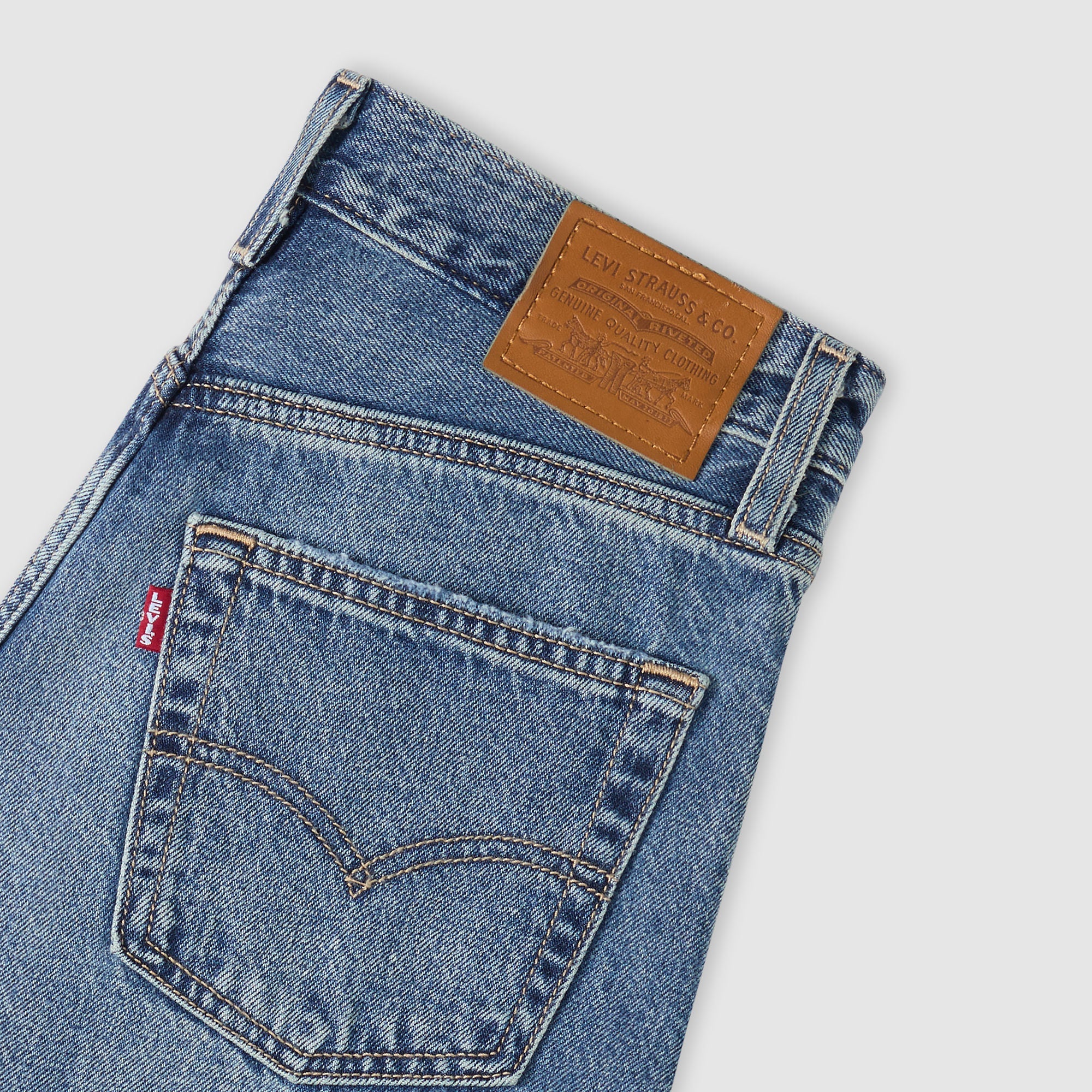 Levi's® Women's Easy Dad Jeans - Image 8
