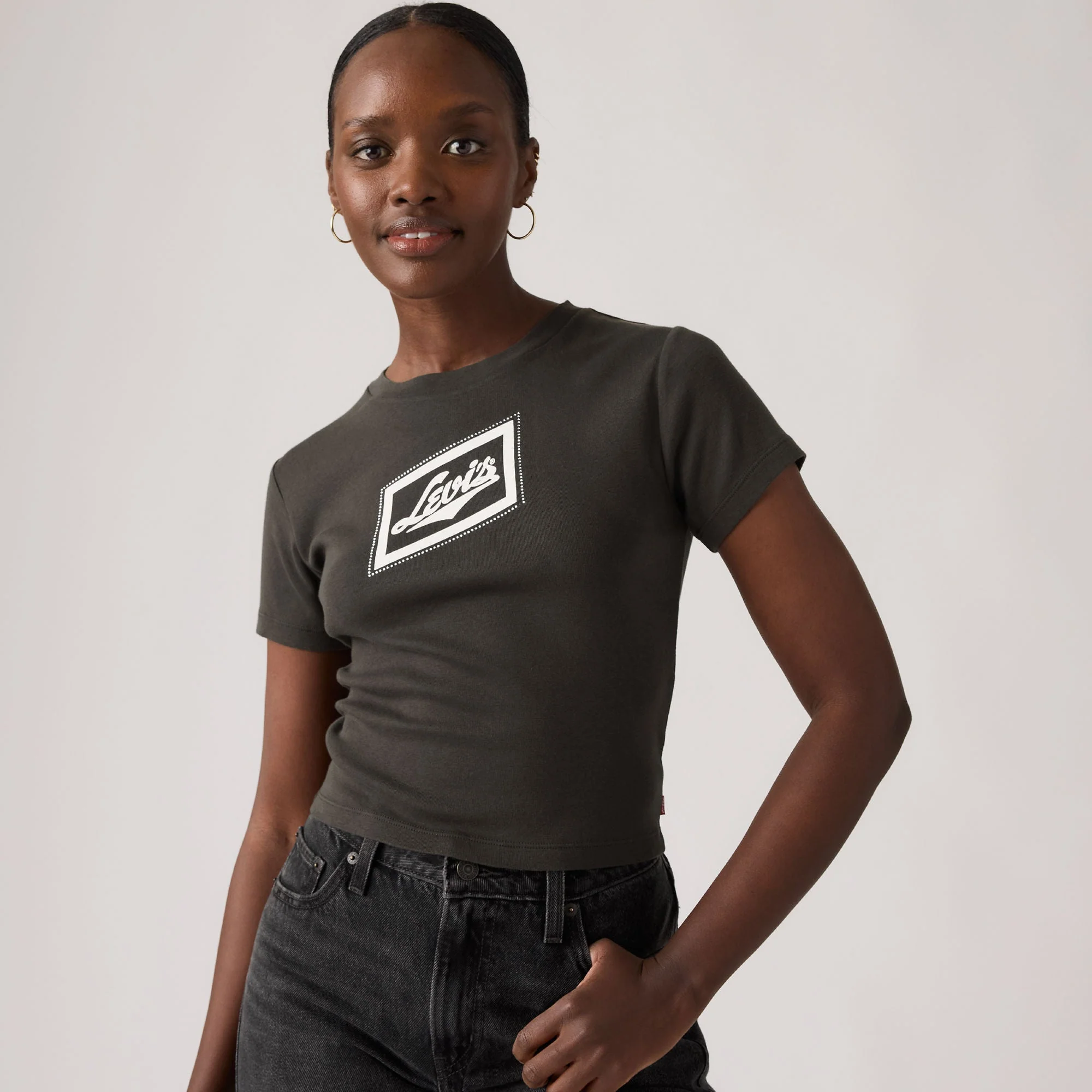 Levi's® Women's Graphic Essential Sporty Tee - Image 3