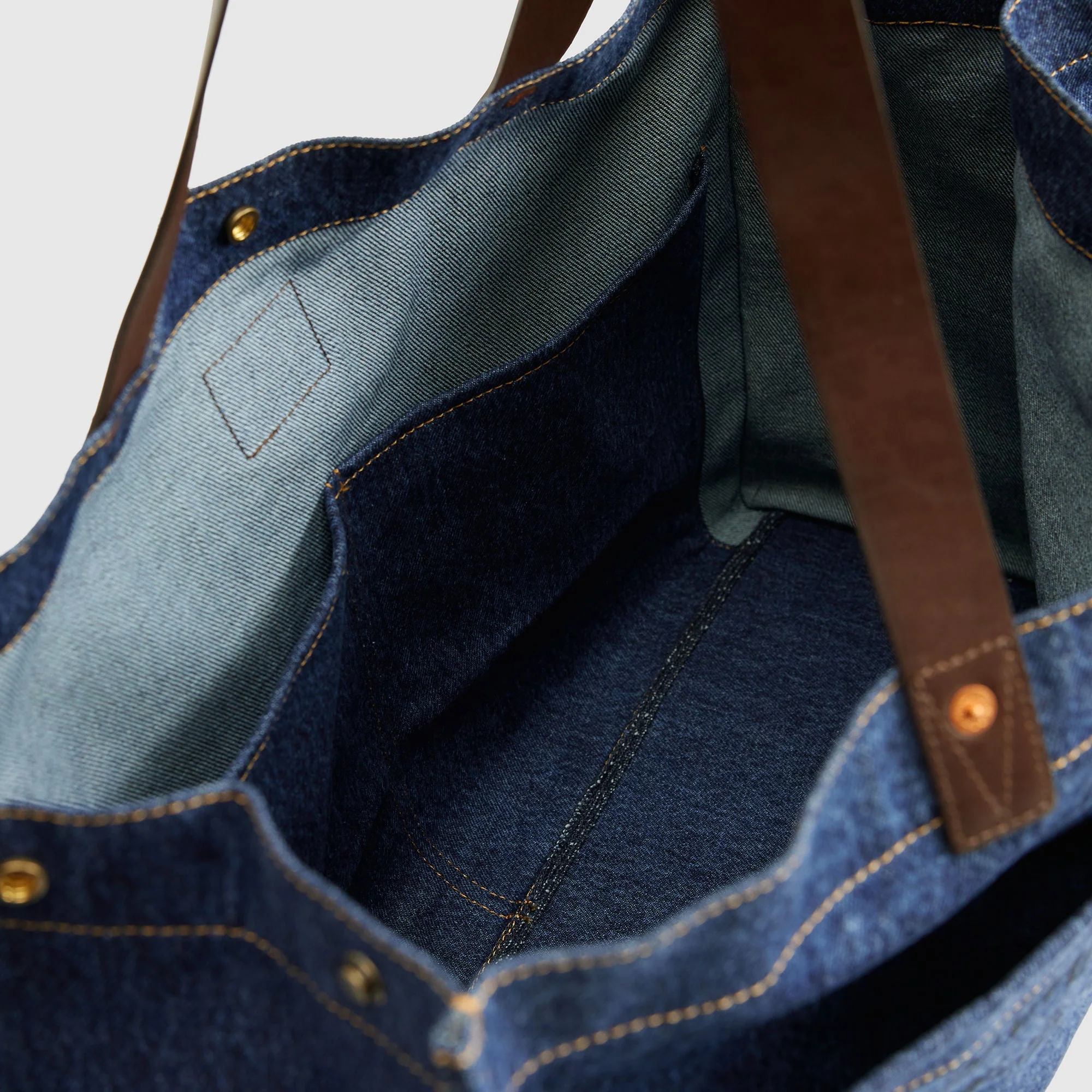 Levi's® Women's Heritage All-Day Tote Bag - Image 6