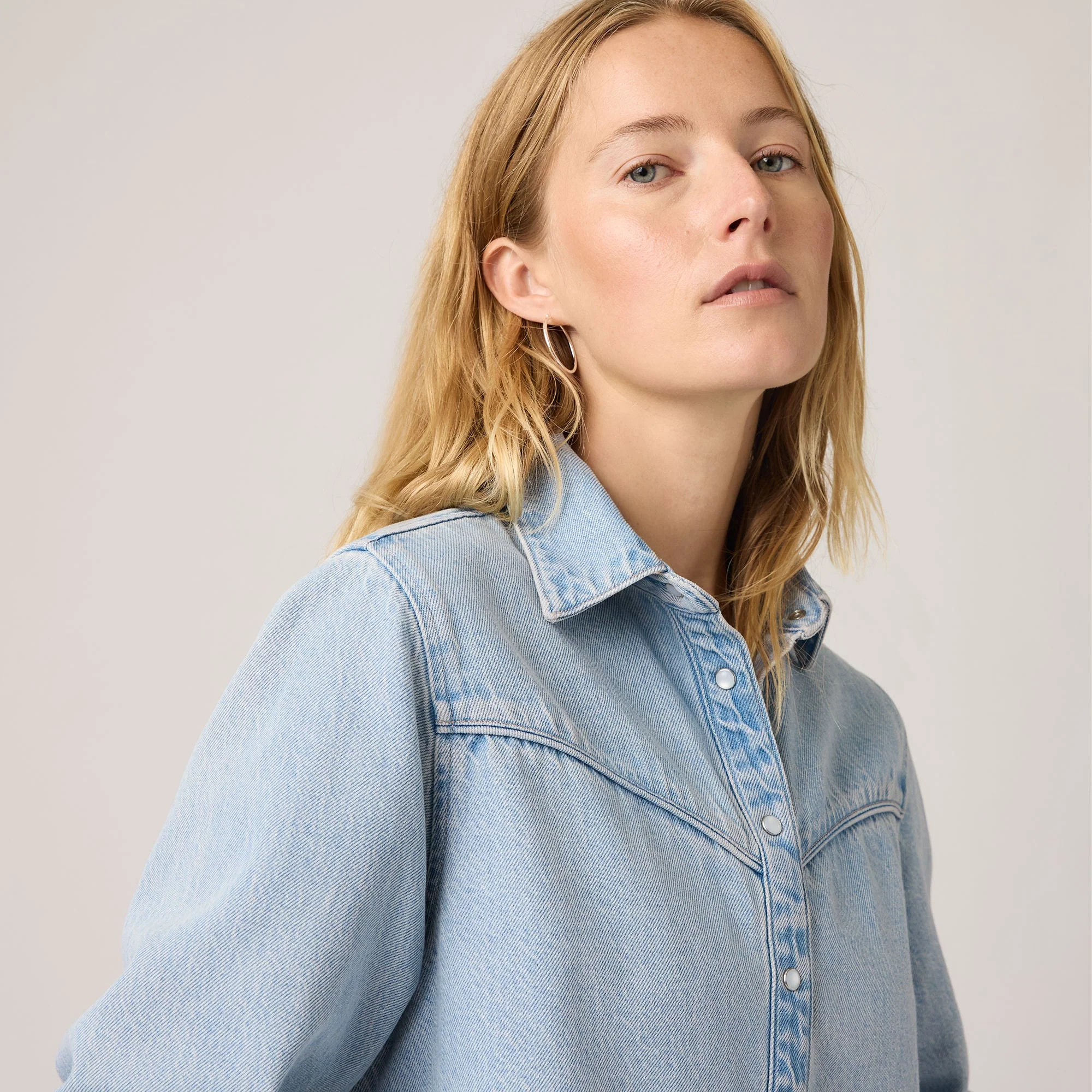 Levi's® Women's Logan Shacket - Image 4