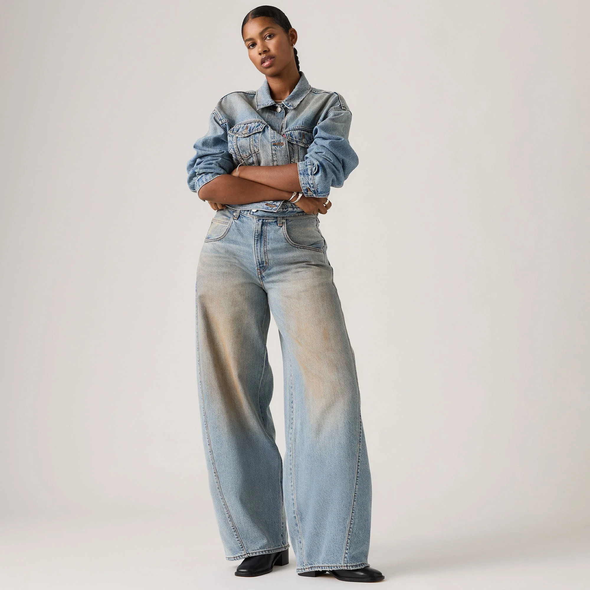 Levi's® Women's Super Baggy Barrel Jeans - Image 4