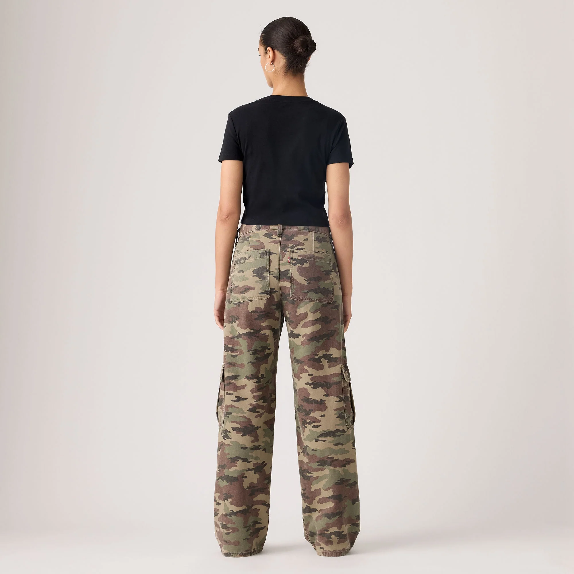 Levi's® Women's Superlow Loose Cargos - Image 2