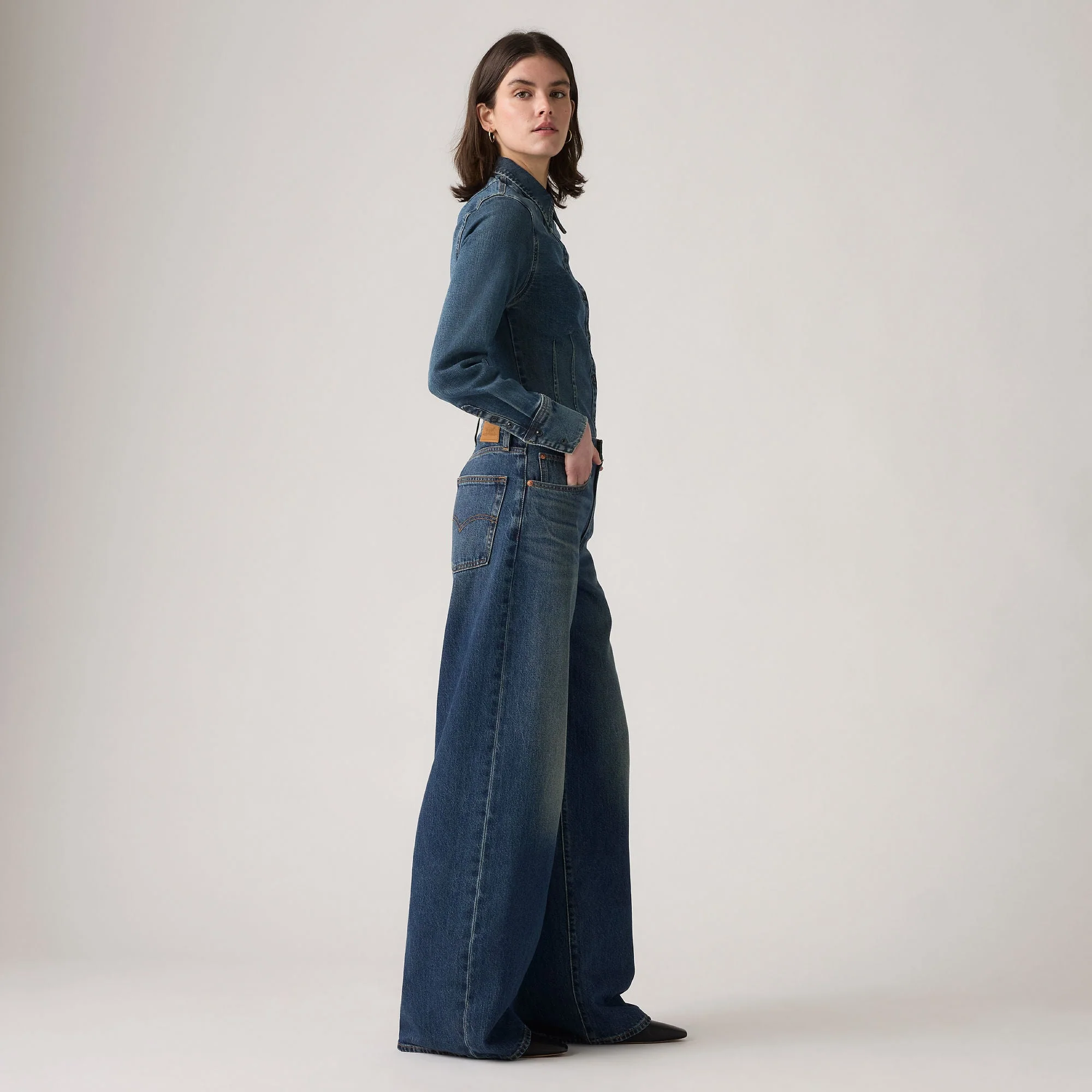 Levi's® Women's XL Straight Jeans - Image 3